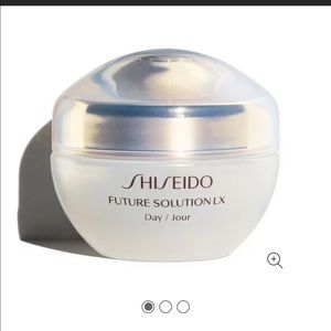 Shiseido Future Solution X